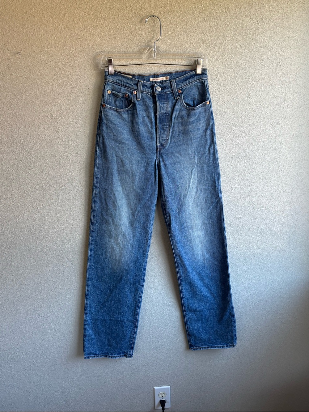 Levi’s Ribcage Straight 26X32